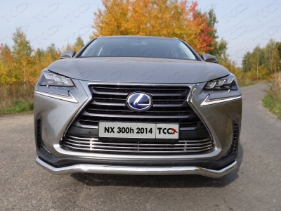 Накладка решётки радиатора 12 мм ТСС для Lexus NX-300h 2014-2017